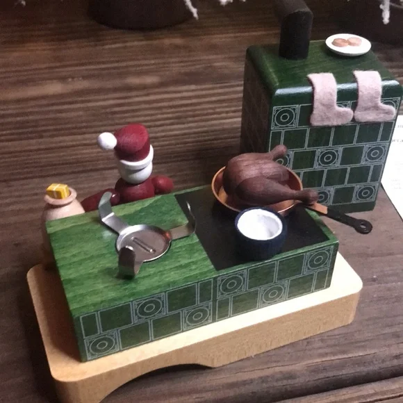 Williams Sonoma Richard Glaesser Smoke Stove with Santa Claus Incense Burner - Picture 16 of 17